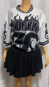 Black-and-white jersey set